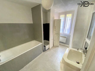  Immeuble  vendre 10 pices 350 m