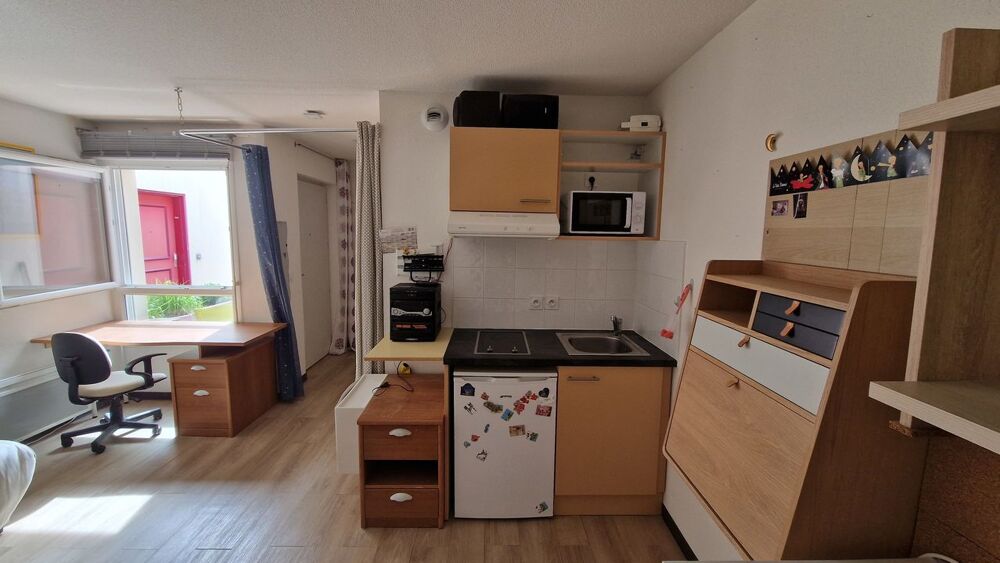 À VENDRE - STUDIO MEUBLÉ - LYON 3 / PART-DIEU