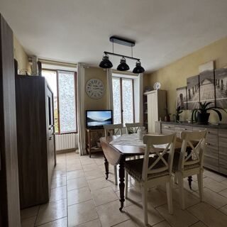  Appartement à louer 3 pièces 65 m²