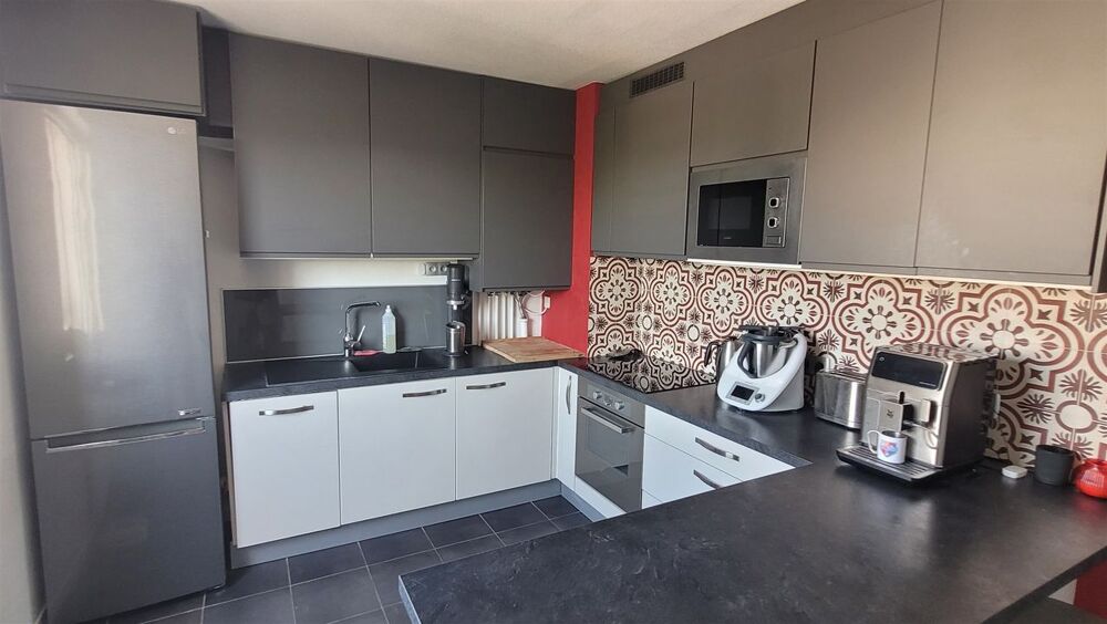 T3 de 72m² à Fontaines-sur-Saône + garage fermé de 24 m²