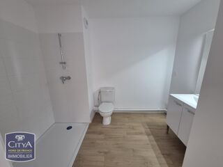  Appartement à louer 2 pièces 41 m² Valenciennes