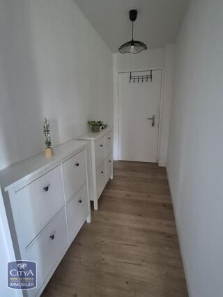  Appartement à louer 2 pièces 46 m²
