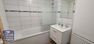  Appartement à louer 2 pièces 46 m²