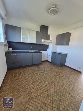  Maison à louer 4 pièces 81 m²