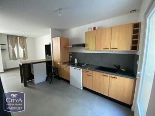  Maison à louer 5 pièces 66 m²
