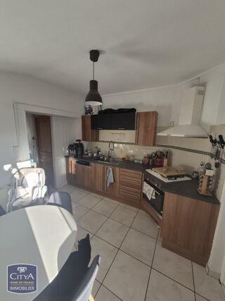  Maison à louer 4 pièces 89 m²