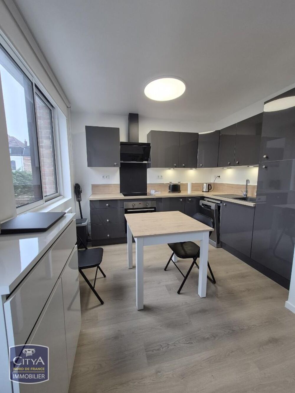 Location Appartement Béthune, à louer joli appartement T2 meublé Béthune