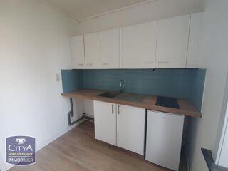  Appartement à louer 1 pièce 32 m²
