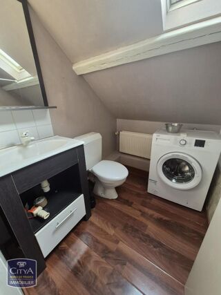  Appartement à louer 2 pièces 56 m²