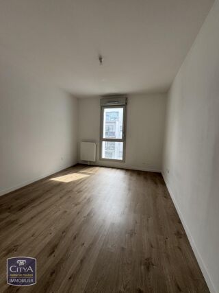  Appartement à louer 2 pièces 44 m²