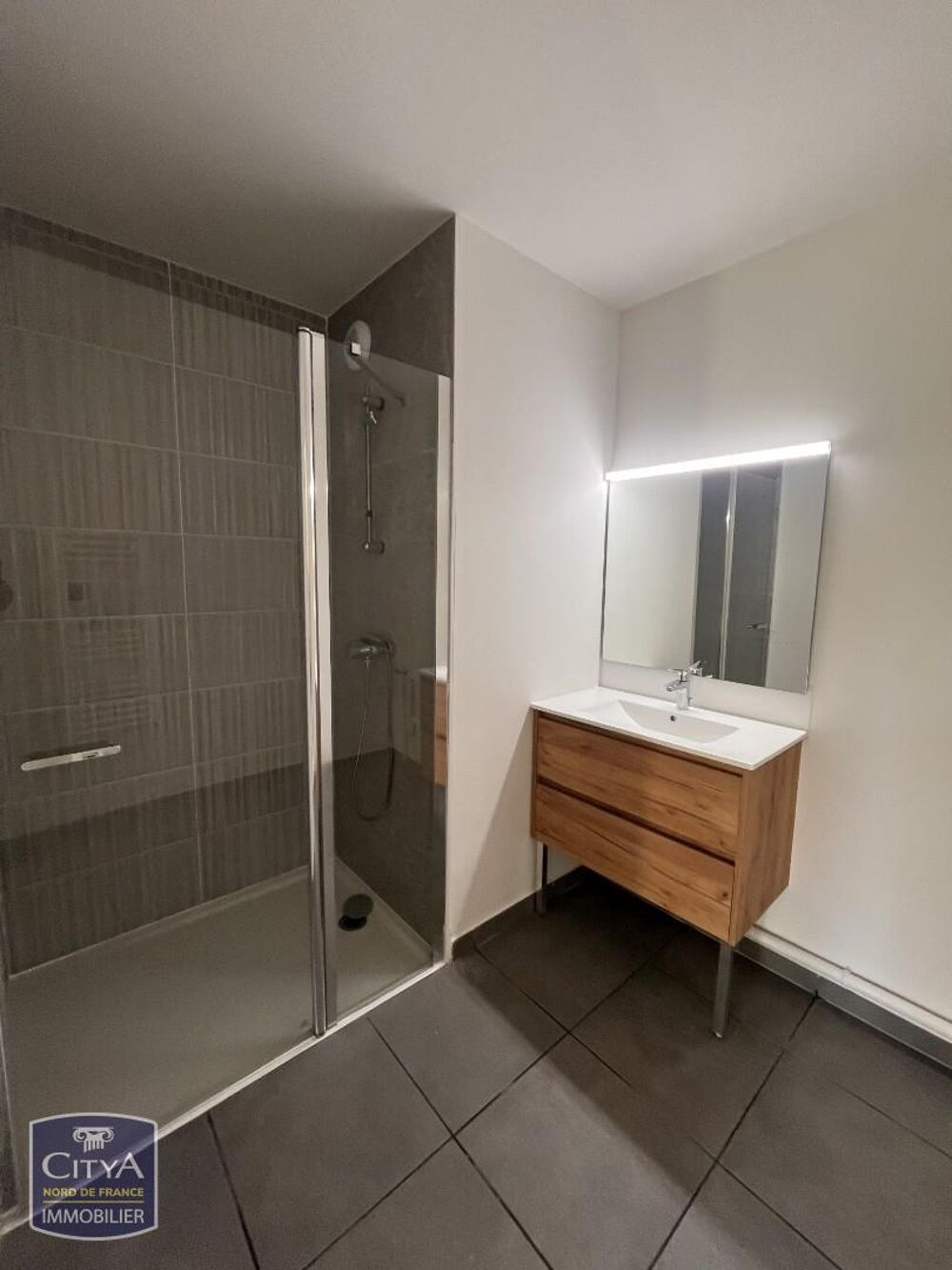 location Appartement - 2 pièce(s) - 50 m² Wambrechies (59118)