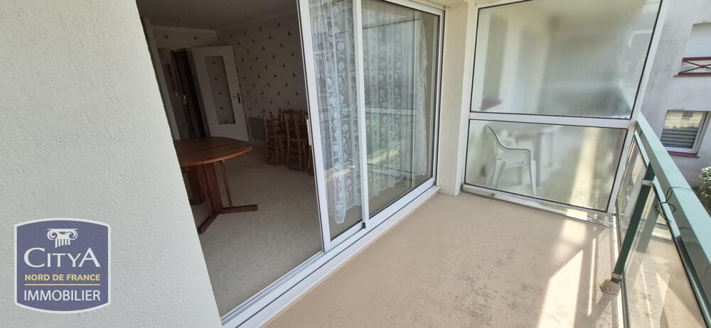 Appartement meublé avec balcon, cave et parking privatif