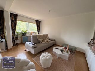 Appartement à louer 4 pièces 111 m²