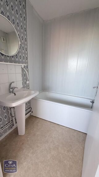 Appartement à louer 2 pièces 45 m²