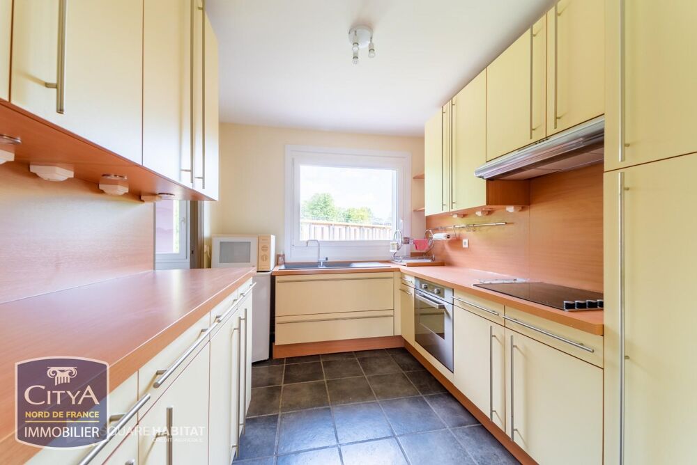 A LOUER - T3 - MEUBLE - 76.33M² - BALCON- GARAGE