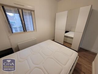 Appartement à louer 2 pièces 32 m²