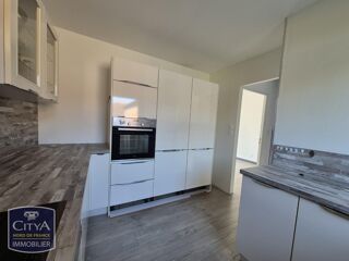  Maison à louer 4 pièces 83 m²