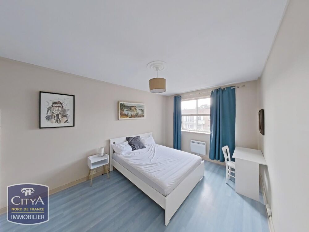 A LOUER - GRAND APPARTEMENT MEUBLE