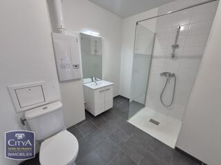  Appartement à louer 2 pièces 47 m²