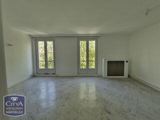  Appartement à louer 3 pièces 71 m²