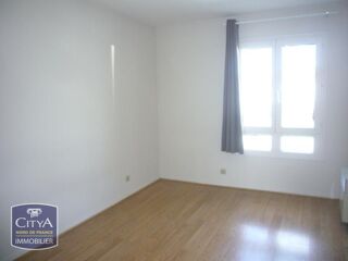  Appartement à louer 3 pièces 67 m²
