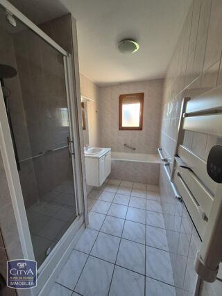  Maison à louer 3 pièces 83 m²