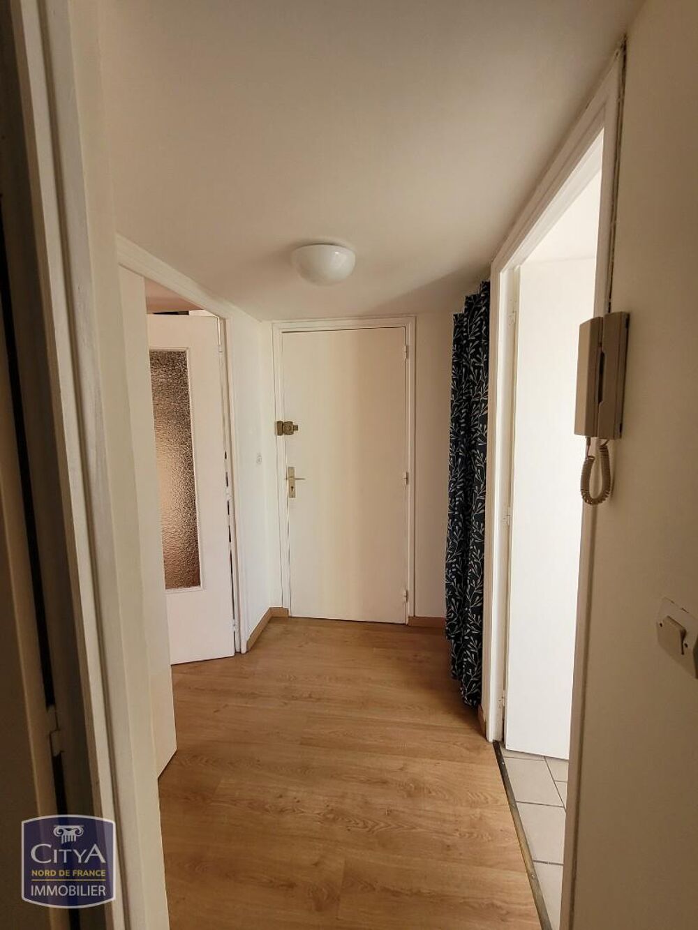 APPARTEMENT DE DEUX PIECES