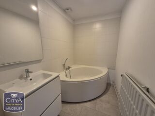  Maison à louer 4 pièces 110 m²