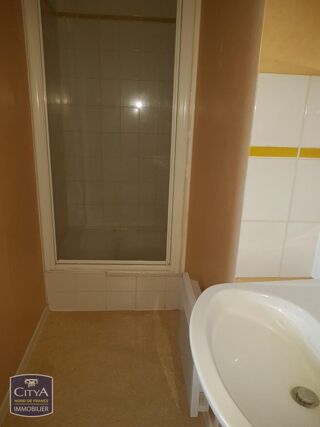  Appartement à louer 2 pièces 31 m²