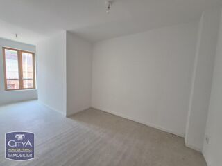  Appartement à louer 2 pièces 31 m²