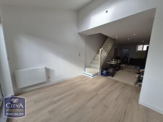  Maison à louer 3 pièces 74 m²