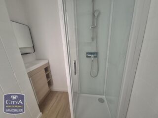  Appartement à louer 2 pièces 41 m²