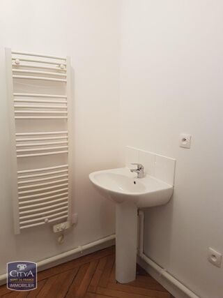  Appartement à louer 1 pièce 21 m²