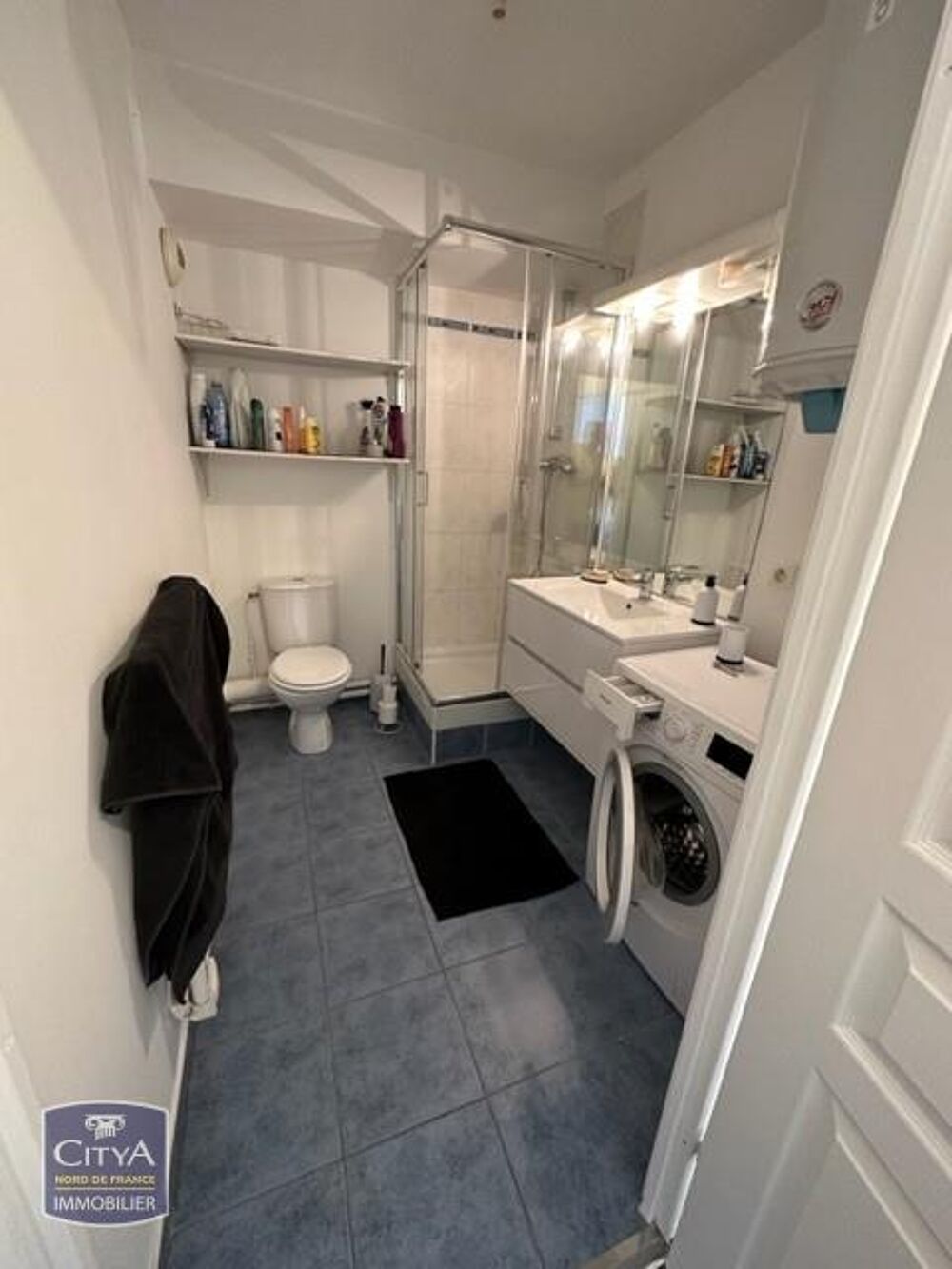Location Appartement A LOUER - STUDIO MEUBLE - 24M² - BALCON - PARKING Villeneuve-d'ascq