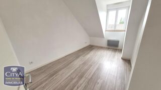  Appartement à louer 3 pièces 79 m²