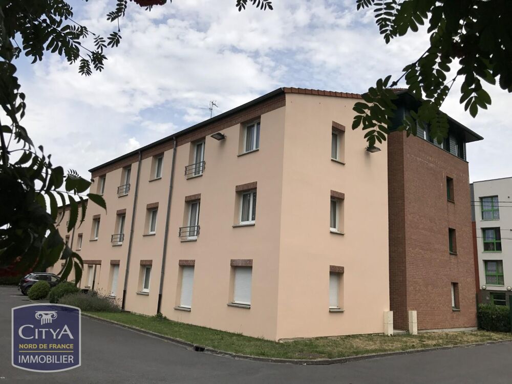 STUDIO MEUBLE EN RESIDENCE