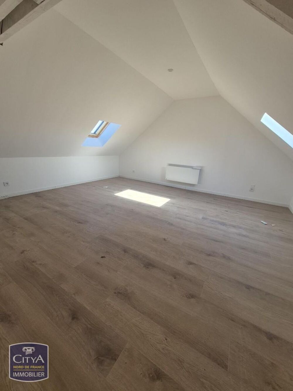 location Maison - 4 pièce(s) - 116 m² Caudry (59540)