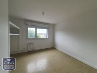  Appartement à louer 4 pièces 76 m²
