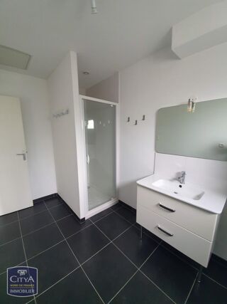  Maison à louer 4 pièces 76 m²