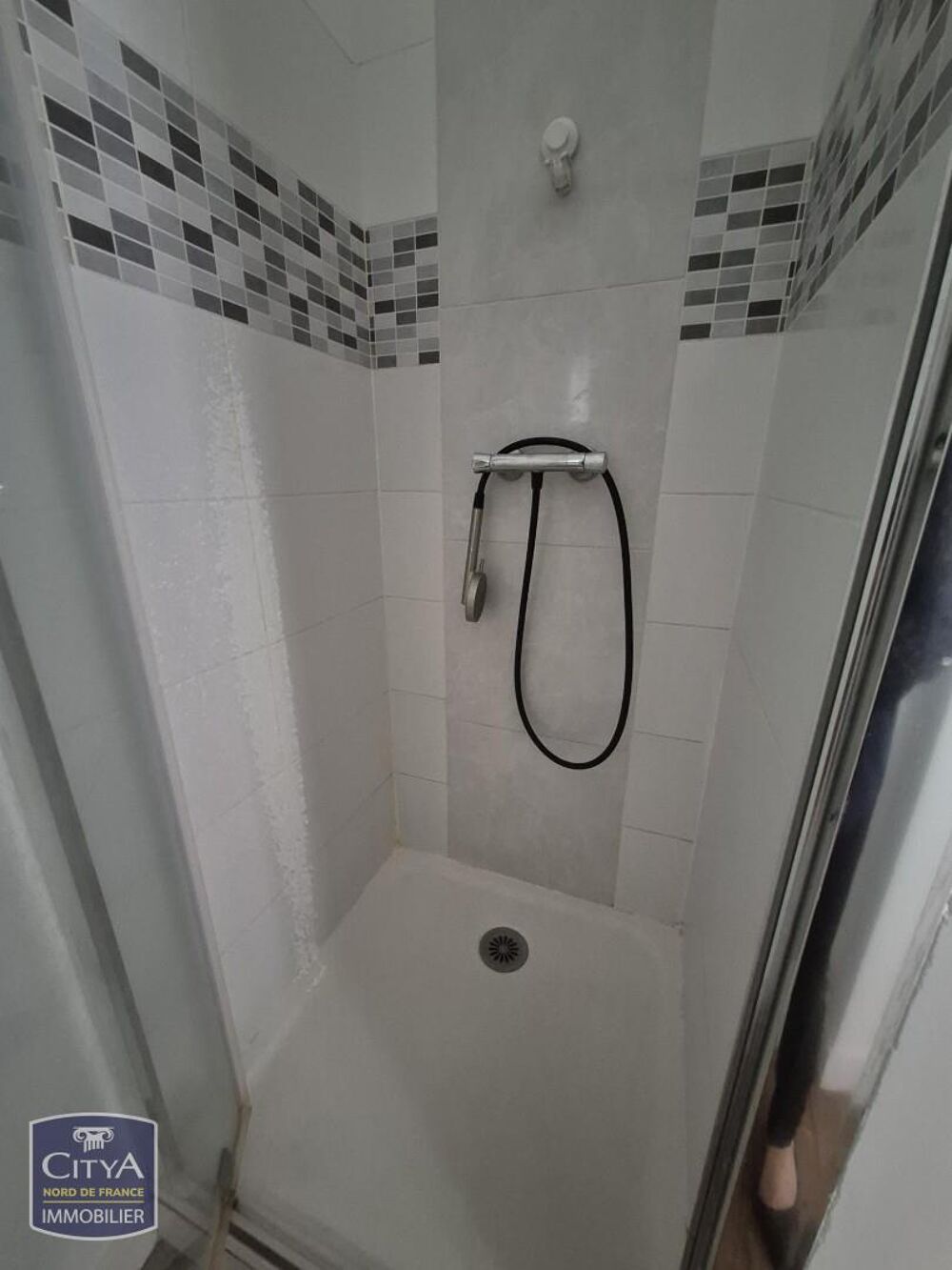 Location Appartement Proche du centre ville appartement type 3 situé au 1er étage Cambrai