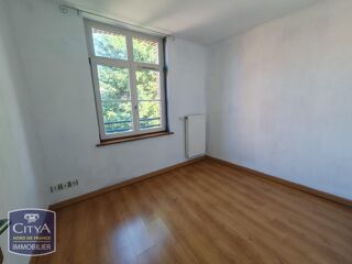  Appartement à louer 3 pièces 60 m²
