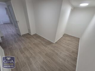  Appartement à louer 1 pièce 77 m² Boulogne-sur-mer