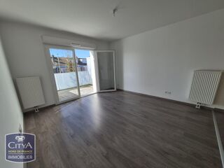  Appartement à louer 2 pièces 43 m²