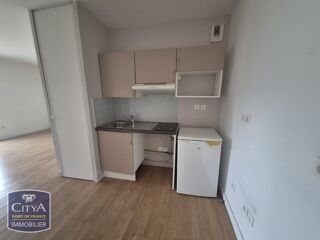  Appartement à louer 1 pièce 36 m²