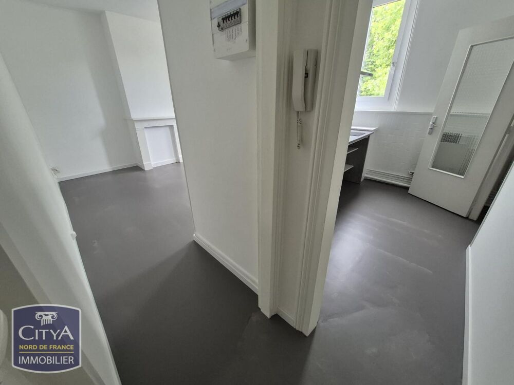 Location Appartement STUDIO PROCHE CENTRE VILLE ET GARE Cambrai