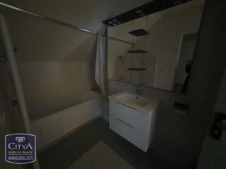  Appartement � louer 3 pi�ces 71 m�