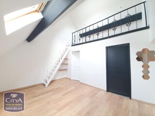  Appartement à louer 2 pièces 64 m²