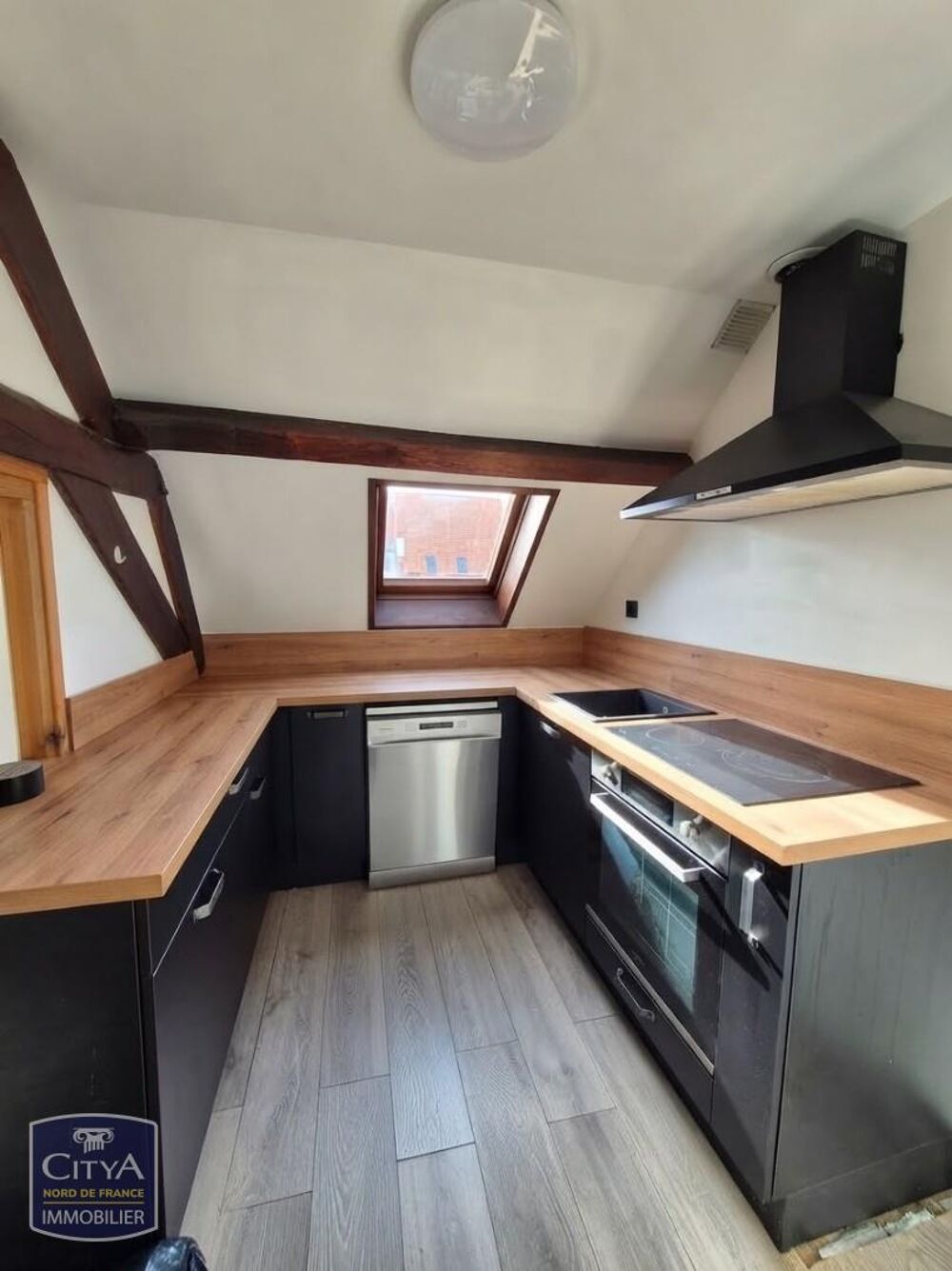 Location Appartement Joli T4 en centre ville Saint-omer
