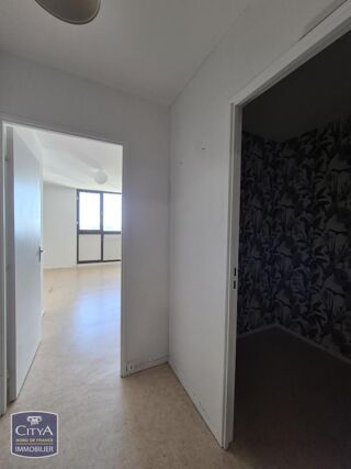  Appartement à louer 1 pièce 30 m²