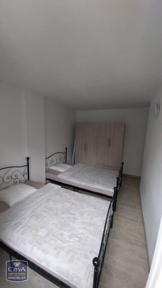  Appartement à louer 4 pièces 85 m²